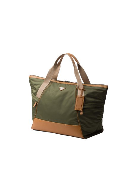 Prada Re-Nylon Large Green Prada Re-Nylon Large Green