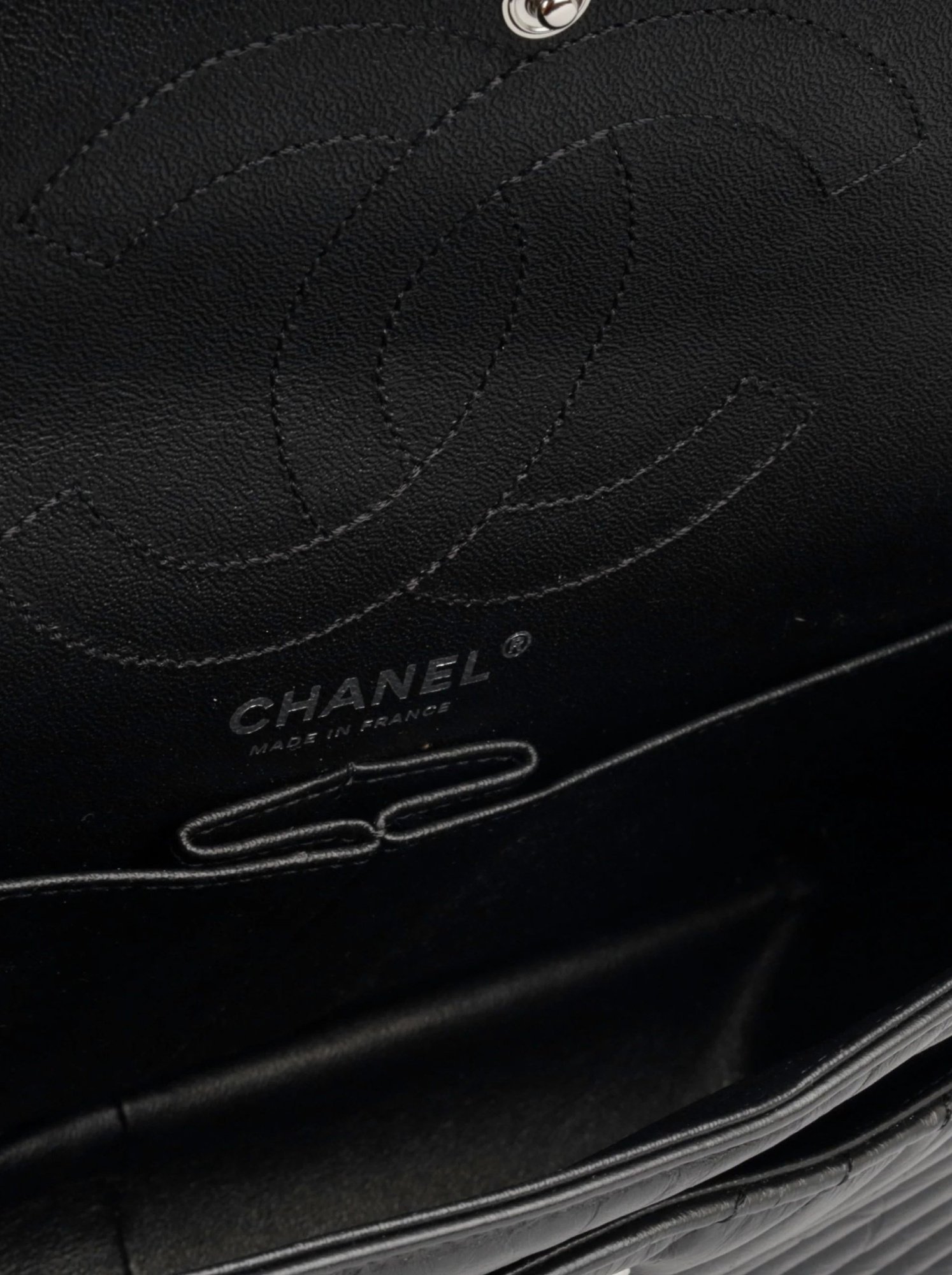 Chanel 226 Medium Black Chanel 226 Medium Black
